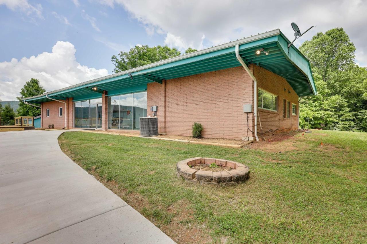 Stunning Copperhill Retreat With Mountain Views! Villa Exterior photo