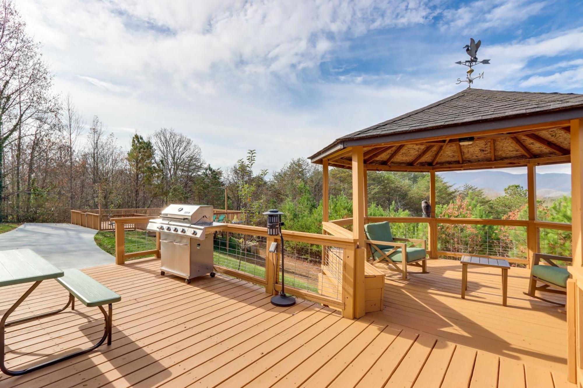 Stunning Copperhill Retreat With Mountain Views! Villa Exterior photo